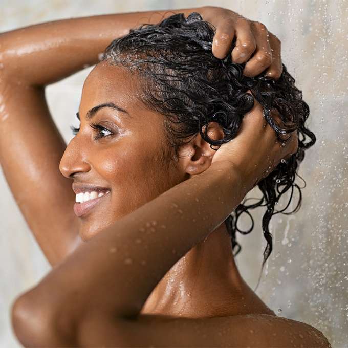 diy smoothing shampoo with marula oil thumbnail